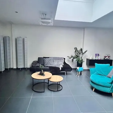 Le Loly קלרמונט-פרנד